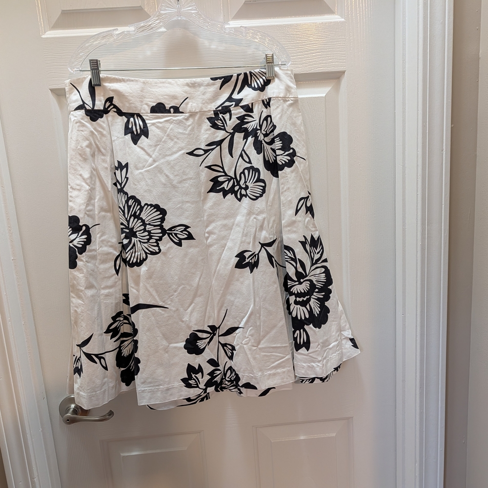 GAP Black Floral A-Line Skirt